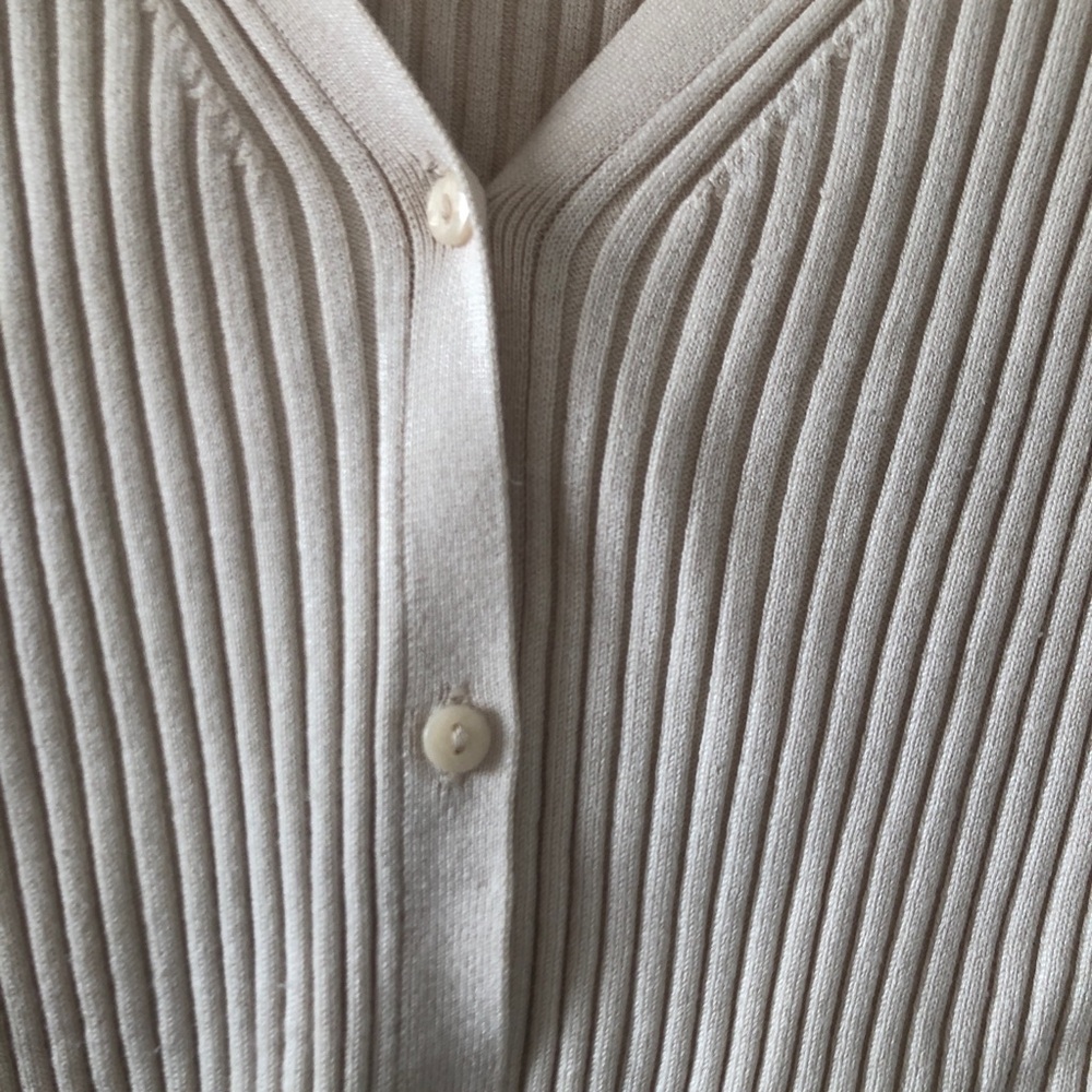 H&M Ribbed Button-Front Top Size S - Picture 4 of 6